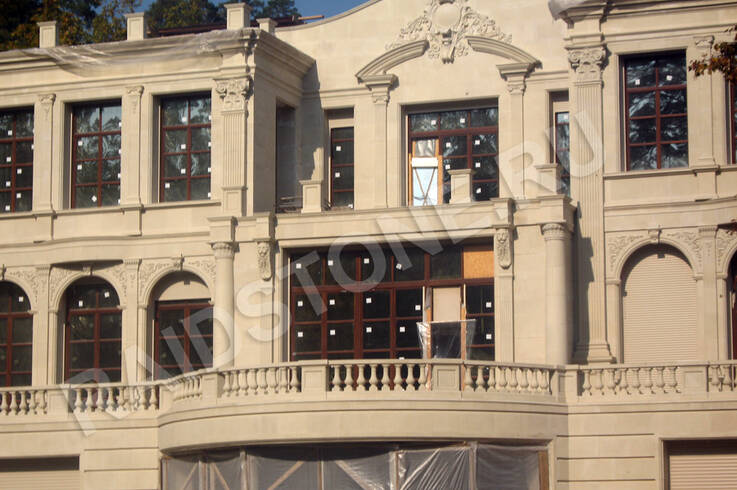 Облицовка фасада искусственным камнем