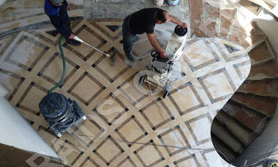 Облицовка пола в частном доме мрамором