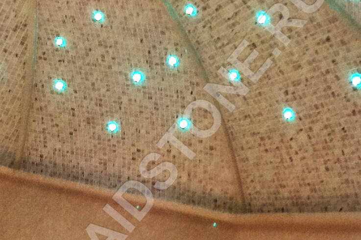 Облицовка хамама мрамором и стеклянной мозаикой