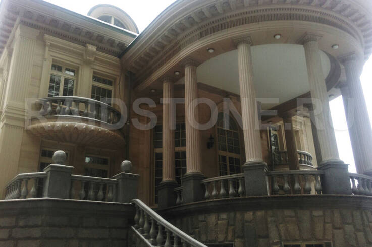 Облицовка цоколя и фасада здания МАФ