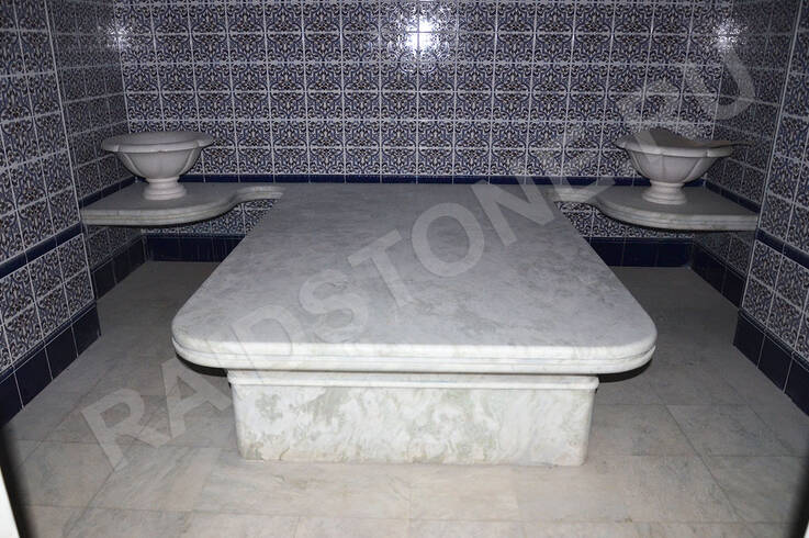 Облицовка хамама мрамором Мисти вайт роуз