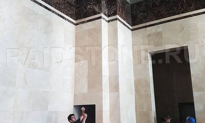 Облицовка стен офиса мрамором