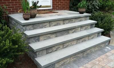 Облицовка входной группы из базальта