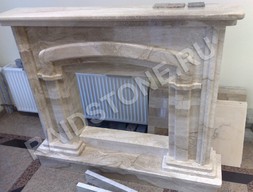 Камин из мрамора Дайна Реале