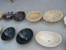 Раковины из мрамора и оникса