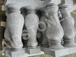 Балясины из гранита Royal White
