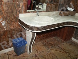 Облицовка стен и пола плиткой Бидасар браун