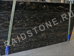 Мрамор Неро Порторо (Nero Portoro)