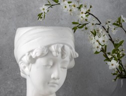 Скульптура кашпо из Греческого мрамора