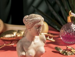 Скульптура из мрамора - обработка антик