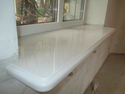 Подоконник из белого мрамора